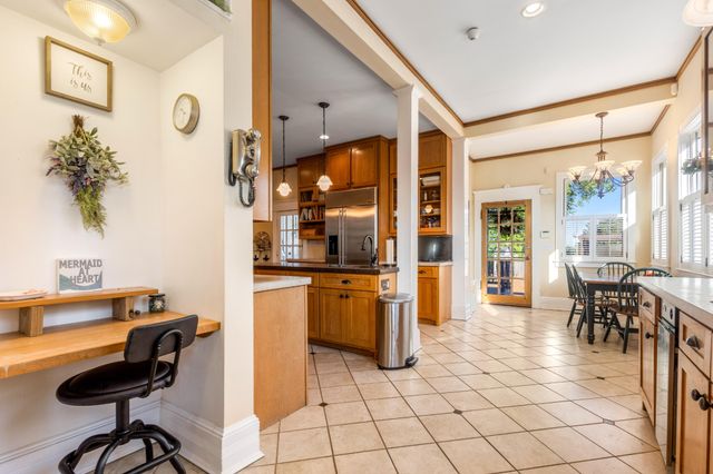 46 N Crest Road, Chattanooga, TN 37404