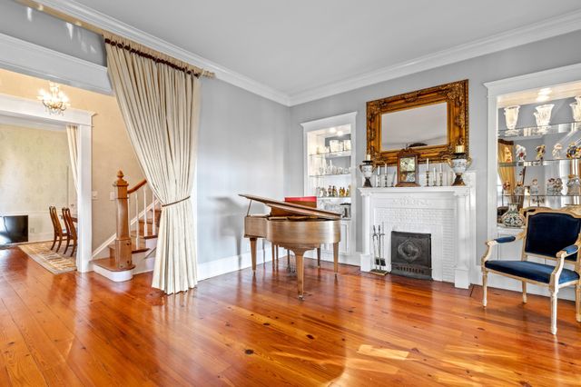 46 N Crest Road, Chattanooga, TN 37404