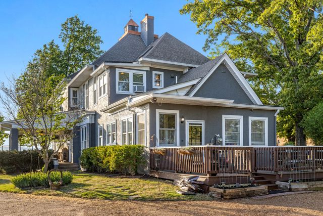 46 N Crest Road, Chattanooga, TN 37404