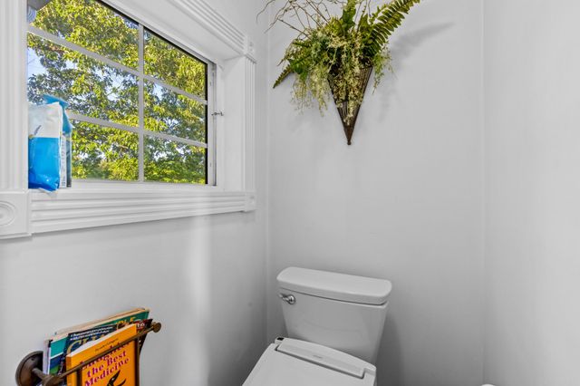 46 N Crest Road, Chattanooga, TN 37404