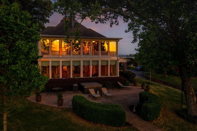 46 N Crest Road, Chattanooga, TN 37404
