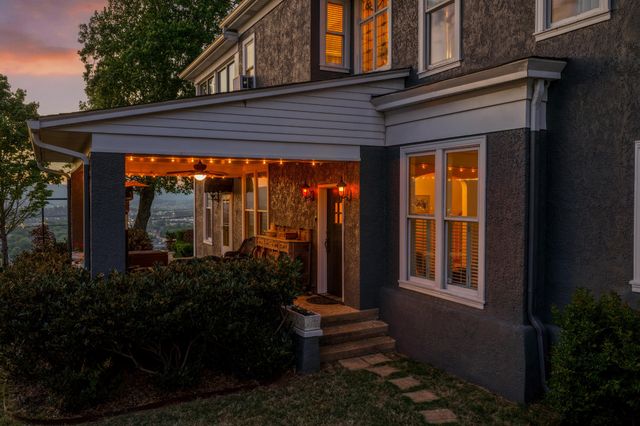 46 N Crest Road, Chattanooga, TN 37404