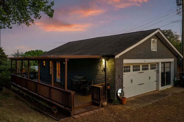 46 N Crest Road, Chattanooga, TN 37404