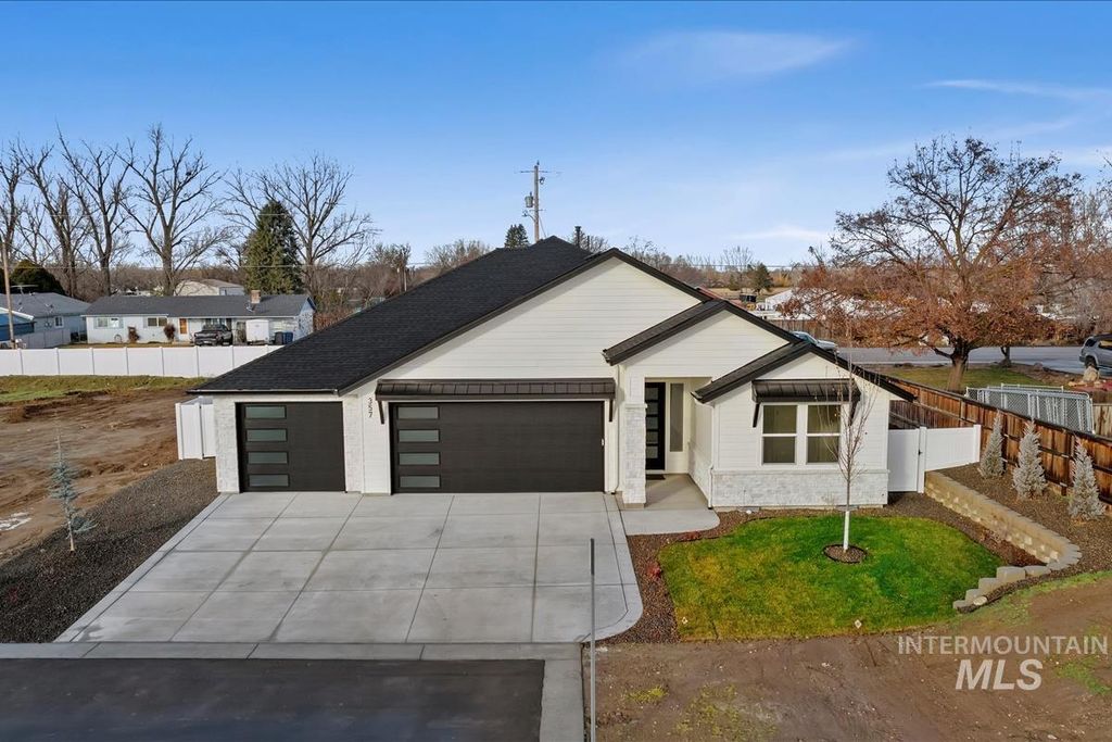 357 W. Flour Mill Ct., Middleton, ID 83644