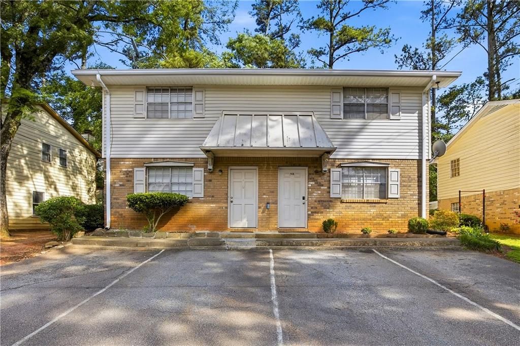 936 Six Oaks Circle A, Norcross, GA 30093