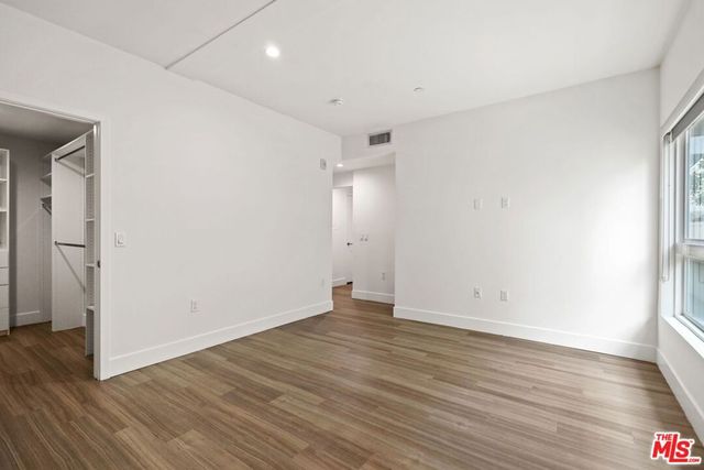 1515 Colby 215, Los Angeles, CA 90025