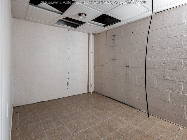 204 Winfield Road, St Albans, WV 25711