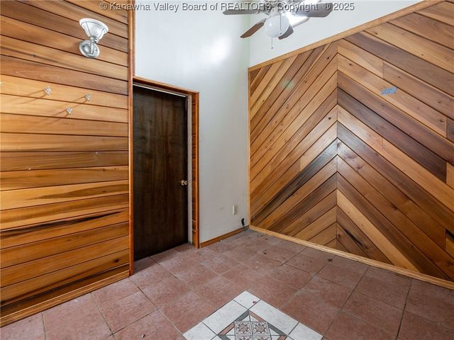 204 Winfield Road, St Albans, WV 25711