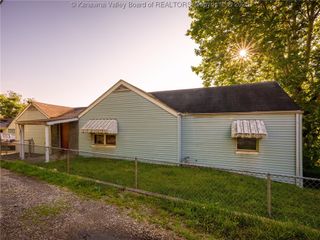 204 Winfield Road, St Albans, WV 25711
