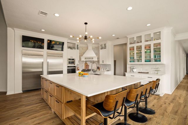 10210 Stidham Road, Conroe, TX 77302