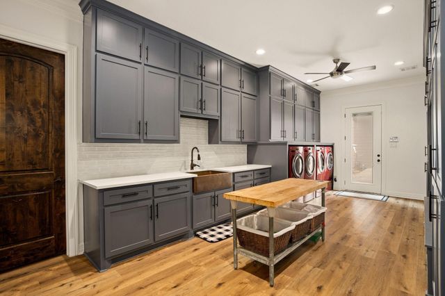 10210 Stidham Road, Conroe, TX 77302