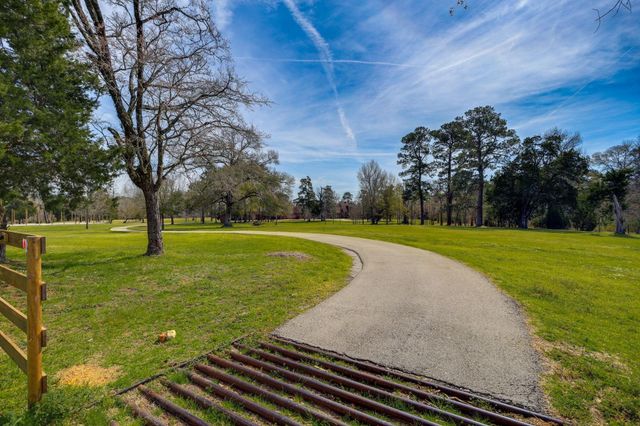 10210 Stidham Road, Conroe, TX 77302