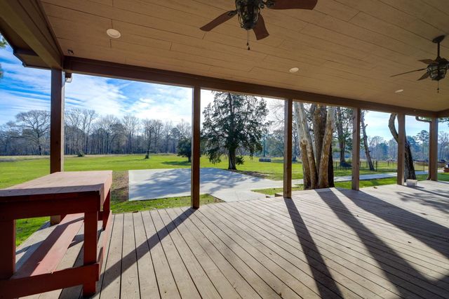 10210 Stidham Road, Conroe, TX 77302