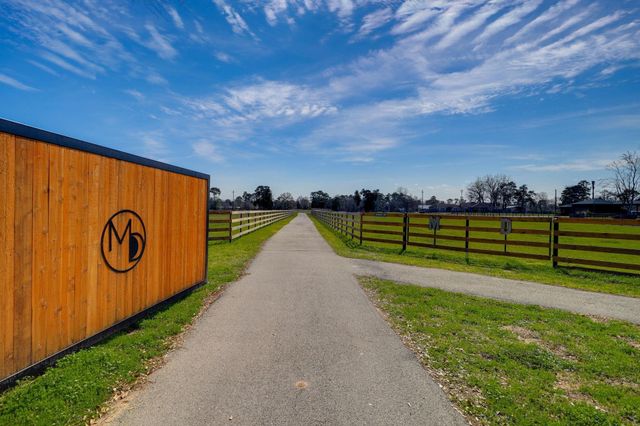 10210 Stidham Road, Conroe, TX 77302