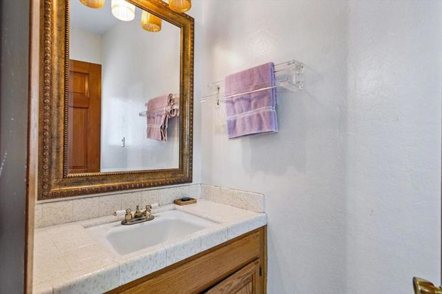 20615 LEONARD Road, Saratoga, CA 95070