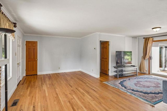 20615 LEONARD Road, Saratoga, CA 95070