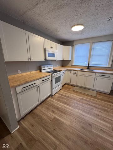 118 W 36th Street, Indianapolis, IN 46208