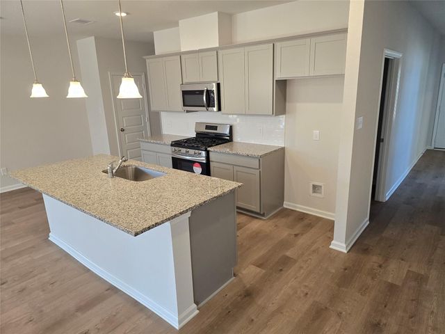 2839 Wind Cave Lane, Iowa Colony, TX 77583