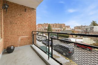 67-50 Thornton Place 1F, Forest Hills, NY 11375