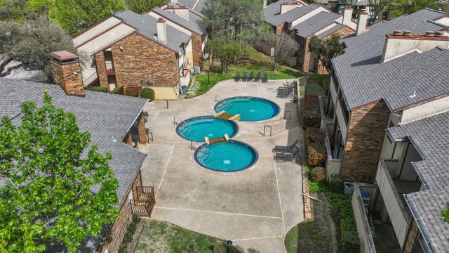 1900 Cloisters Drive 322, Arlington, TX 76011