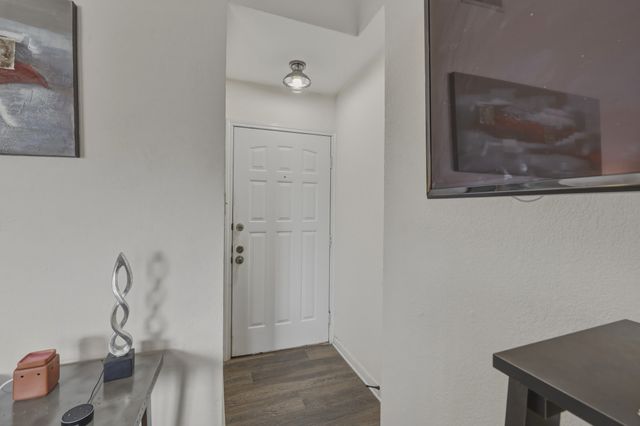 1900 Cloisters Drive 322, Arlington, TX 76011