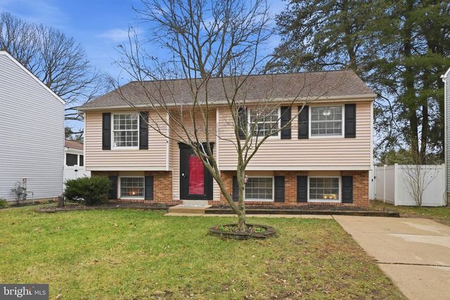 7887 MANSION HOUSE XING, Pasadena, MD 21122