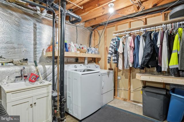 7887 MANSION HOUSE XING, Pasadena, MD 21122