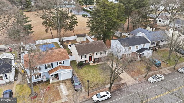 7887 MANSION HOUSE XING, Pasadena, MD 21122