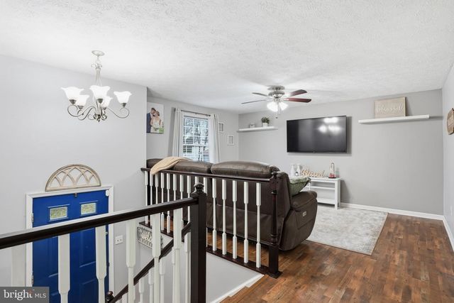 7887 MANSION HOUSE XING, Pasadena, MD 21122