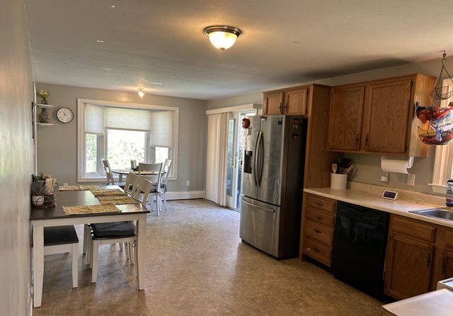 21 Dinahs Way, Wareham, MA 02571