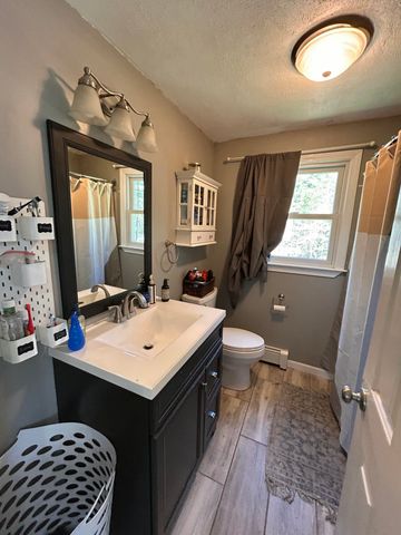 21 Dinahs Way, Wareham, MA 02571
