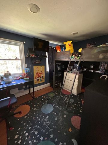 21 Dinahs Way, Wareham, MA 02571