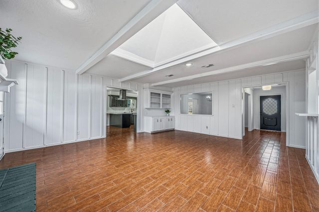 16517 De Lozier Street, Jersey Village, TX 77040