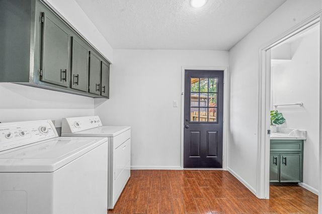 16517 De Lozier Street, Jersey Village, TX 77040