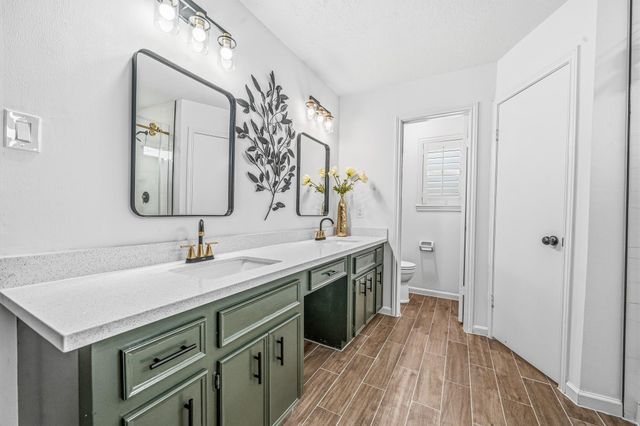 16517 De Lozier Street, Jersey Village, TX 77040