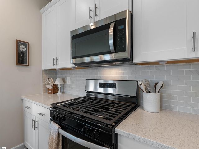 1012 Killian Street, Fountain Inn, SC 29644