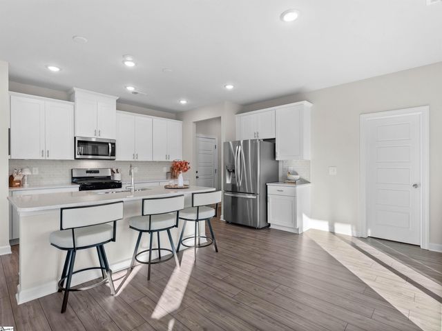 1012 Killian Street, Fountain Inn, SC 29644