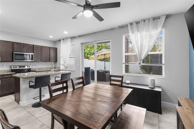 4813 NW 48th Terrace, Tamarac, FL 33319