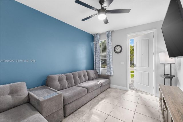 4813 NW 48th Terrace, Tamarac, FL 33319