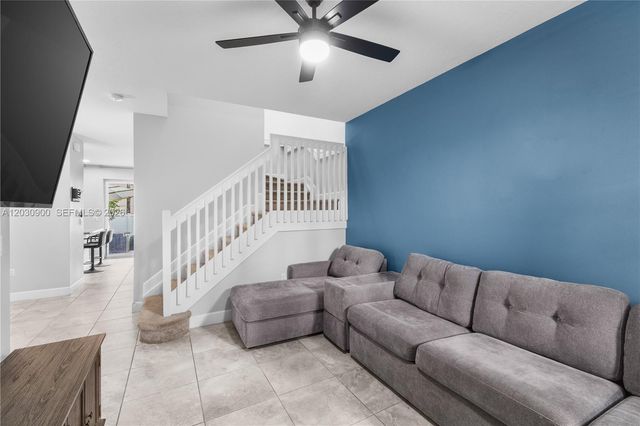 4813 NW 48th Terrace, Tamarac, FL 33319