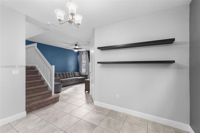 4813 NW 48th Terrace, Tamarac, FL 33319