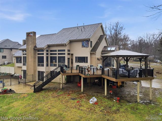 55618 Lordona Lane, Shelby Twp, MI 48315