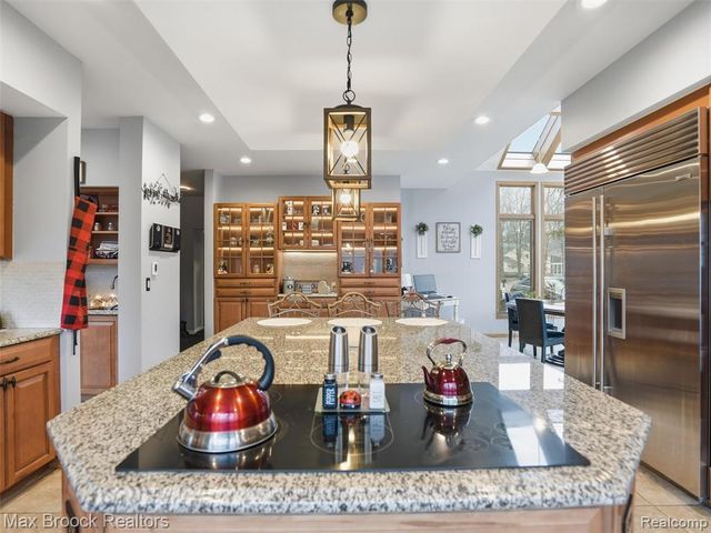 55618 Lordona Lane, Shelby Twp, MI 48315