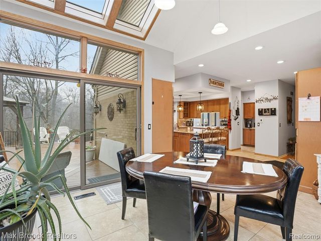 55618 Lordona Lane, Shelby Twp, MI 48315