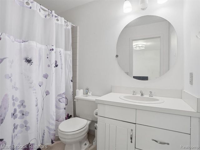 55618 Lordona Lane, Shelby Twp, MI 48315