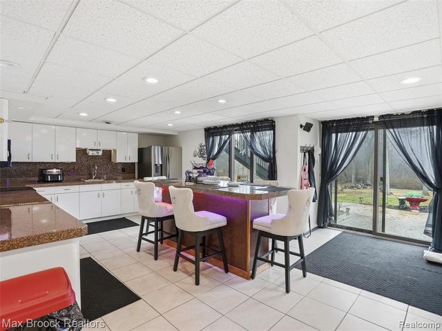 55618 Lordona Lane, Shelby Twp, MI 48315