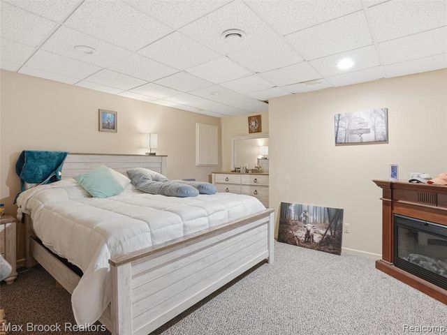 55618 Lordona Lane, Shelby Twp, MI 48315