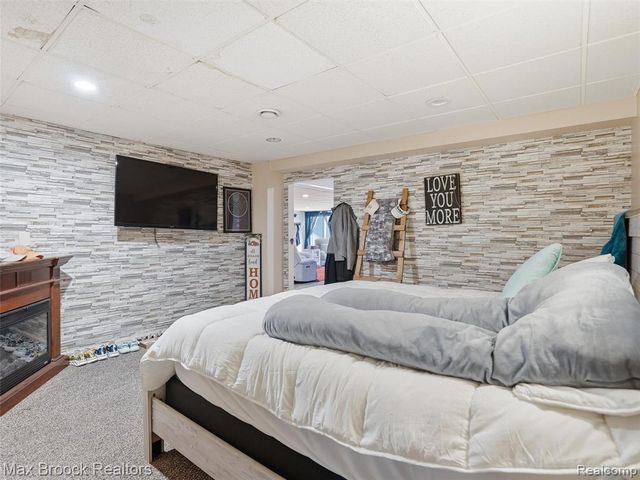 55618 Lordona Lane, Shelby Twp, MI 48315