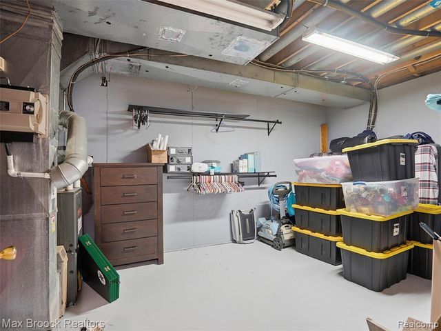 55618 Lordona Lane, Shelby Twp, MI 48315