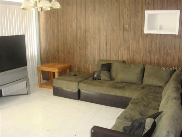 3006 N 44TH STREET, Tampa, FL 33605